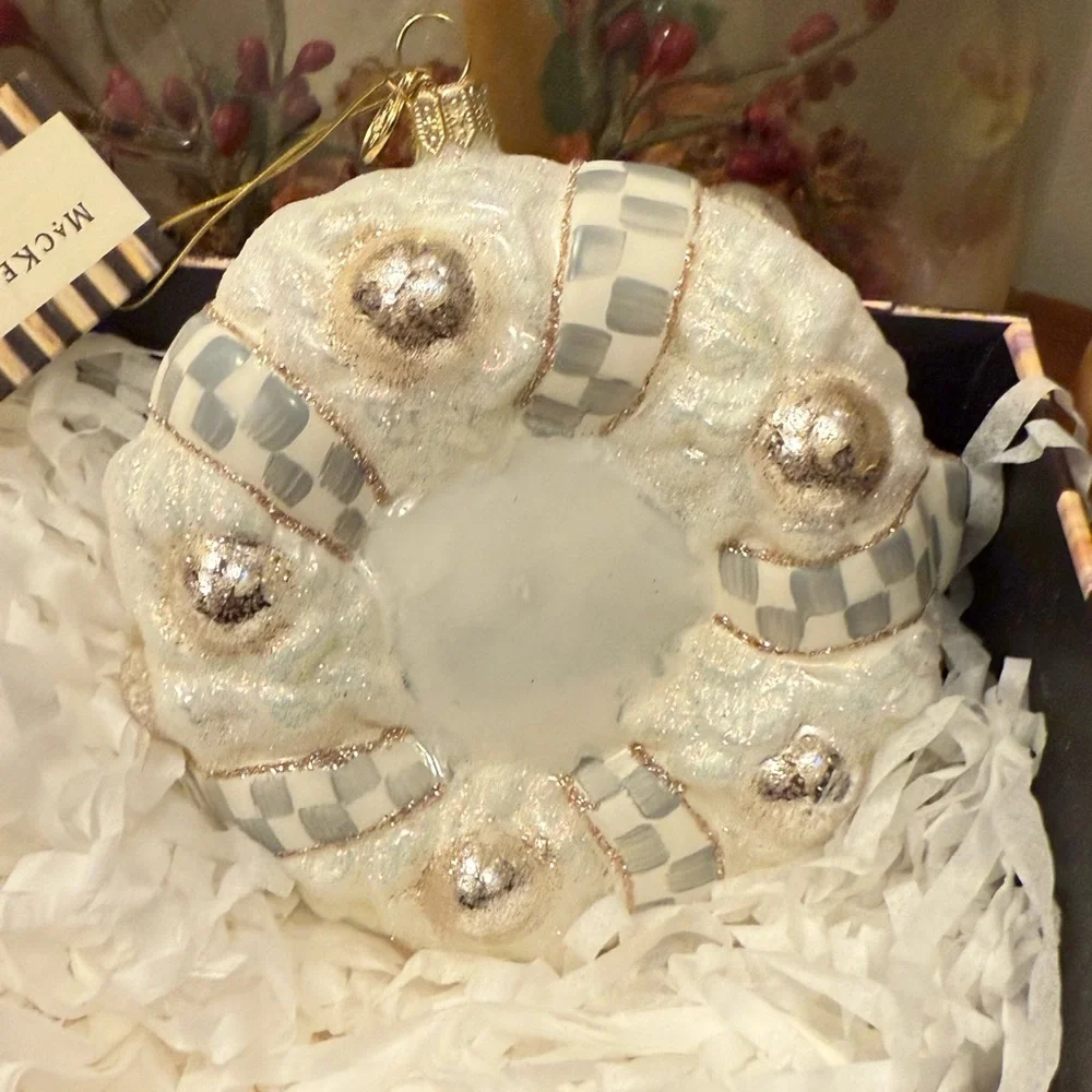 MACKENZIE CHILDS 2024 Crystal Palace Wreath Glass Ornament - Picture 13 of 16